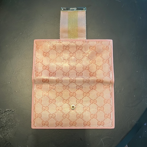 Auth vintage Gucci wallet - Picture 5 of 13